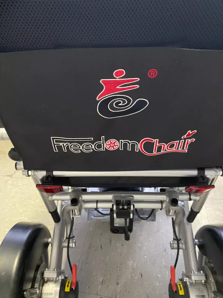 Elektrorollstuhl Freedom Chair A08L – faltbar, leicht, robust – gebraucht