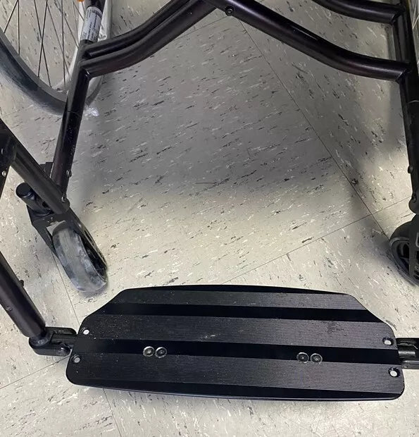 Adaptivrollstuhl Küschall Compact – Faltbar und wendig (gebraucht)