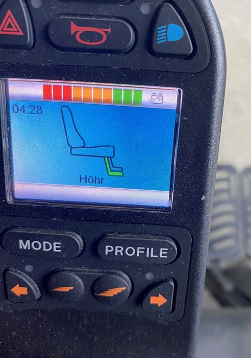 Elektrorollstuhl Jive M mit elektrischen Verstellungen ( Rücken, Sitzneigung, Sitzlift, Fußstütze)6 km/h