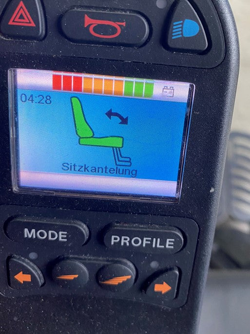 Elektrorollstuhl Jive M mit elektrischen Verstellungen ( Rücken, Sitzneigung, Sitzlift, Fußstütze)6 km/h