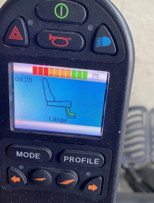 Elektrorollstuhl Jive M mit elektrischen Verstellungen ( Rücken, Sitzneigung, Sitzlift, Fußstütze)6 km/h
