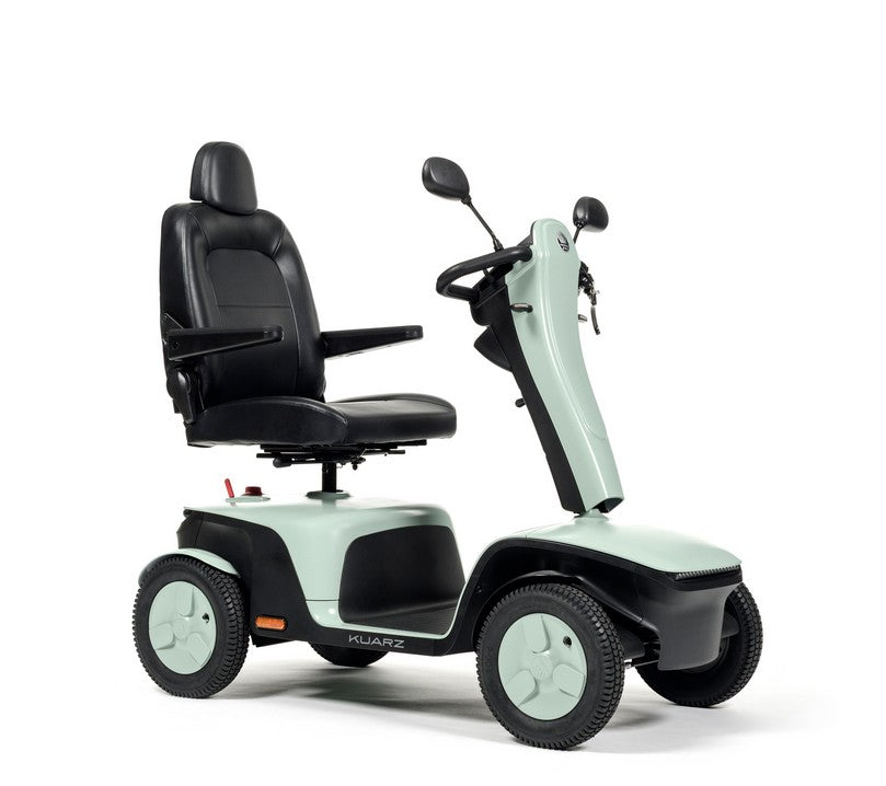 Elektromobil Kuarz 15 km/h Scooter Rückfahrkamera LED-Licht, LCD-Display Reichweite bis 45km