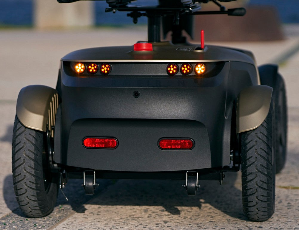 Elektromobil Kuarz 15 km/h Scooter Rückfahrkamera LED-Licht, LCD-Display Reichweite bis 45km