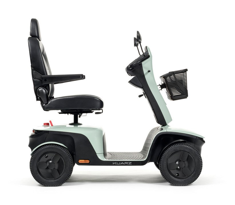 Elektromobil Kuarz 15 km/h Scooter Rückfahrkamera LED-Licht, LCD-Display Reichweite bis 45km