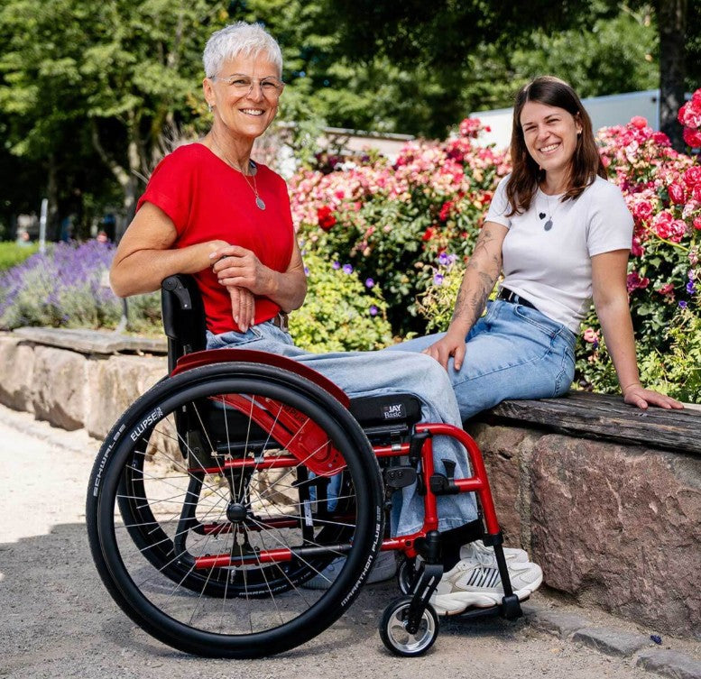 Adaptivrollstuhl SOPUR QS3 X – leichter Rahmen, faltbar & individuell konfigurierbar