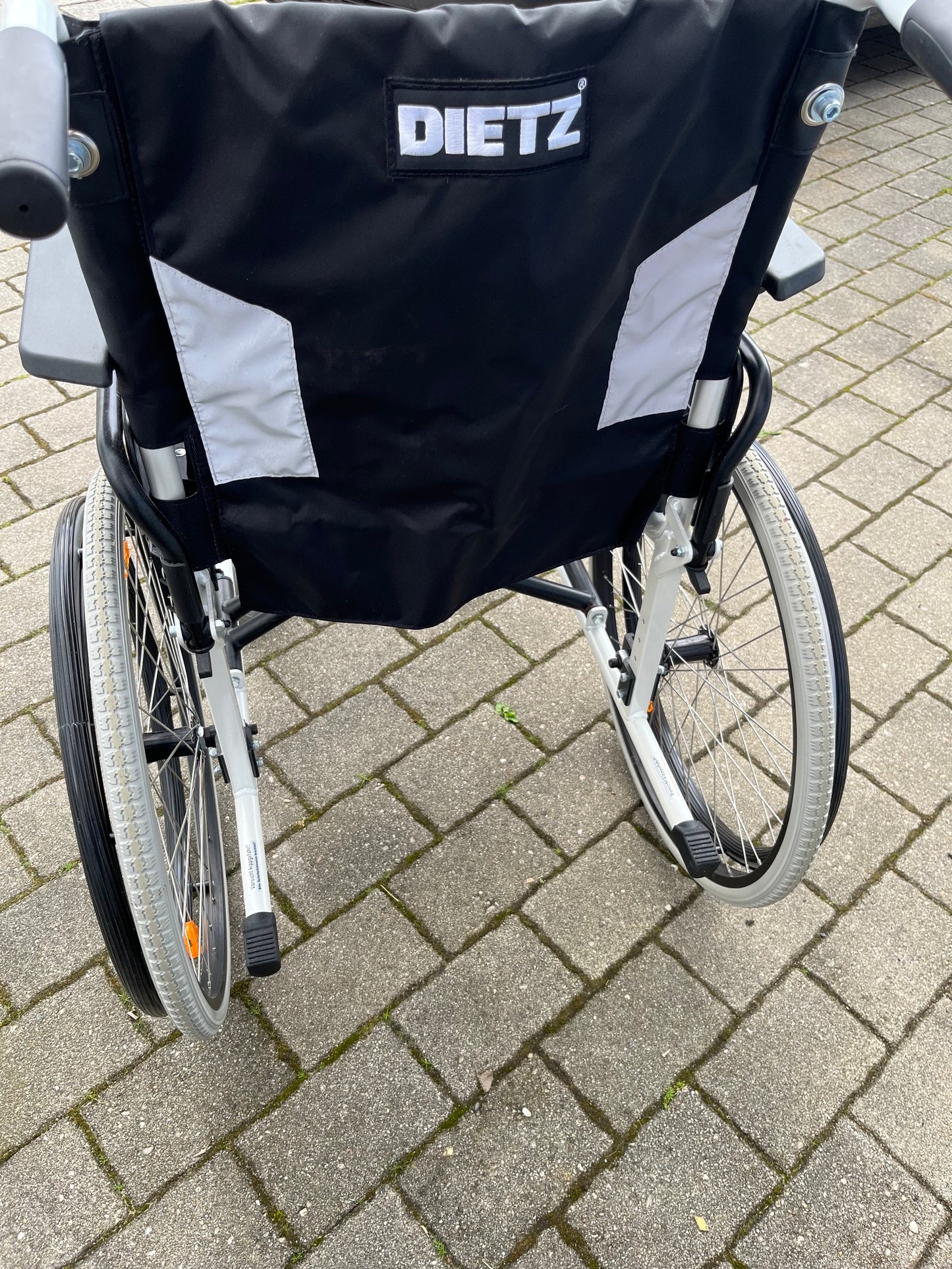 Leichtgewicht Caneo L Faltrollstuhl Aluminium gebraucht