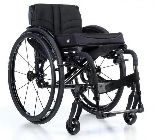 Adaptivrollstuhl SOPUR QS5 X – ultraleicht, faltbar & individuell konfigurierbar